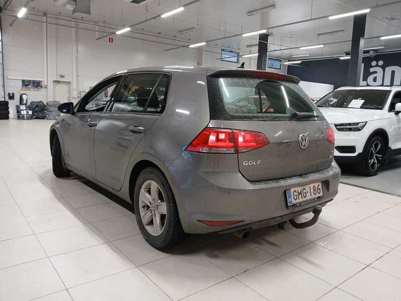 Volkswagen Golf vaihtoauto