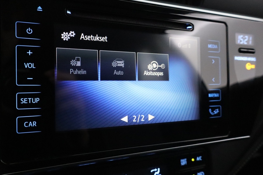 Toyota Auris vaihtoauto