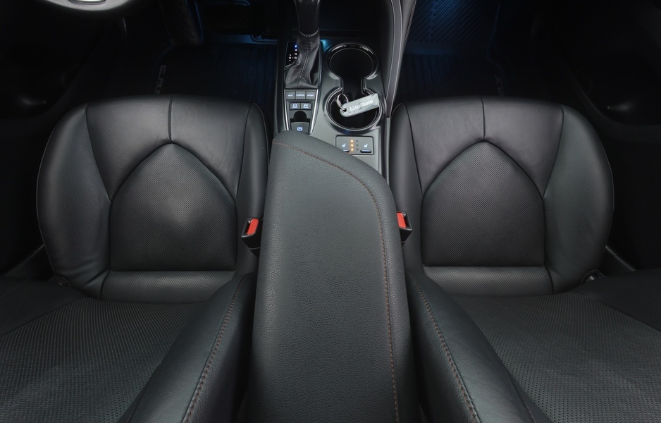 Toyota Camry vaihtoauto