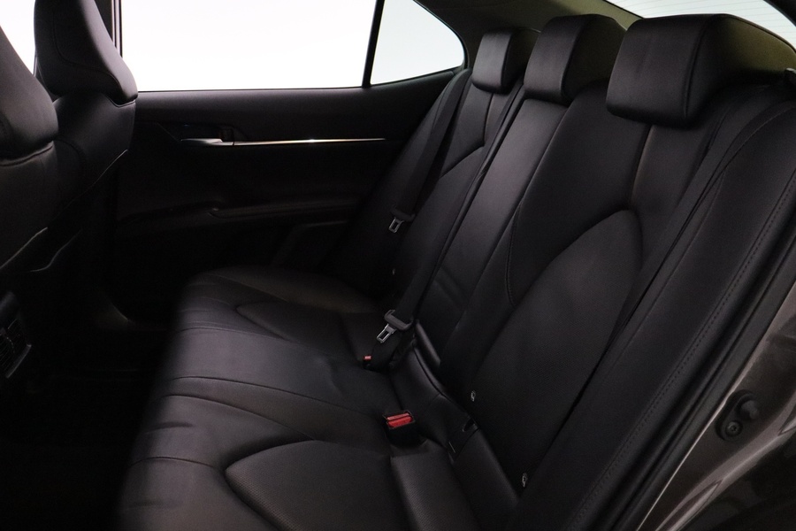 Toyota Camry vaihtoauto