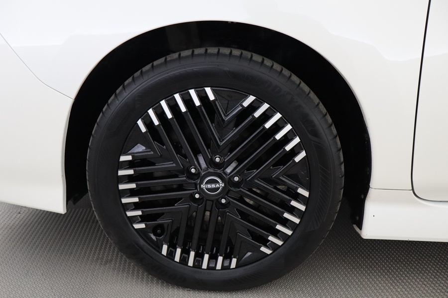 Nissan Leaf vaihtoauto