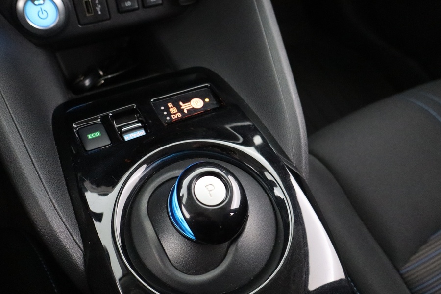 Nissan Leaf vaihtoauto