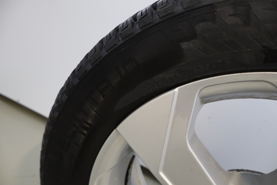 Nissan Leaf vaihtoauto