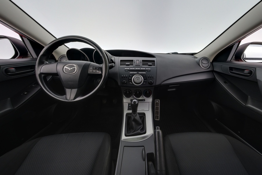 Mazda 3 vaihtoauto