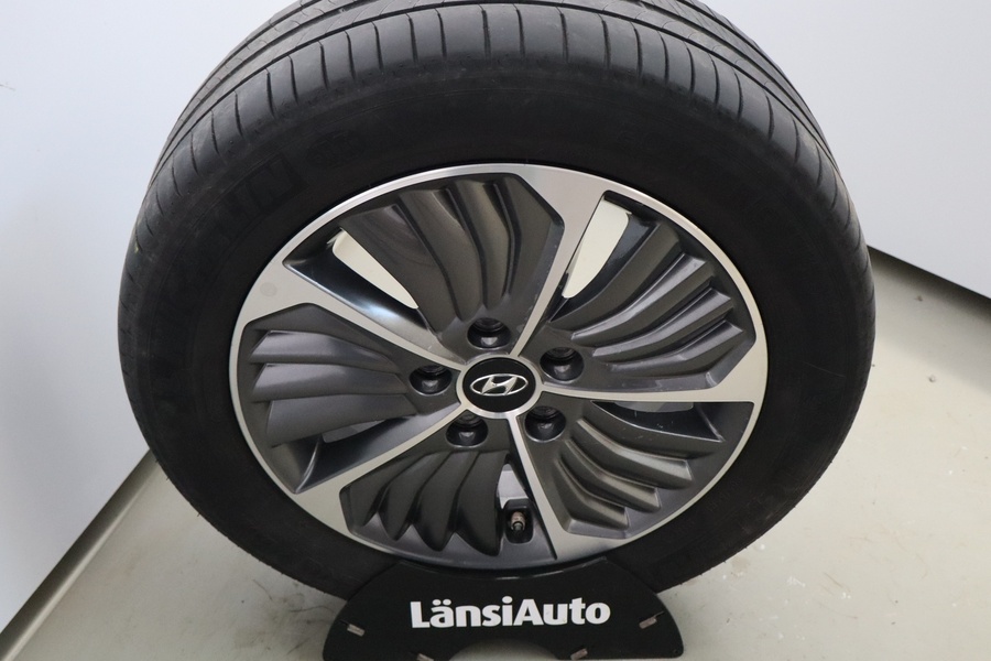 Hyundai IONIQ plug-in vaihtoauto