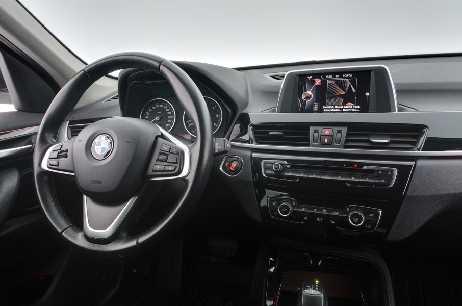 BMW X1 vaihtoauto