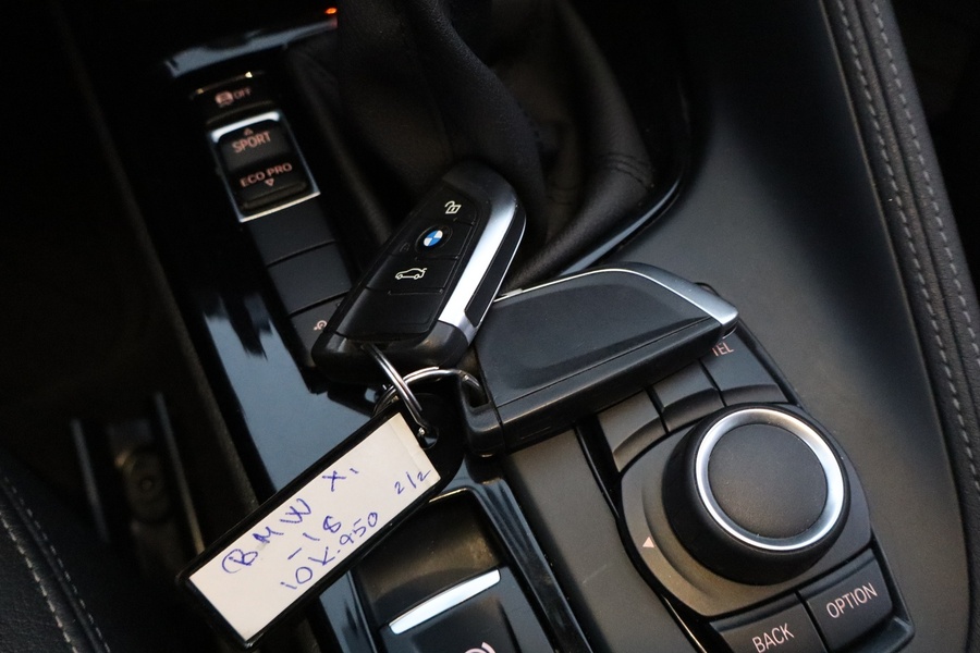 BMW X1 vaihtoauto