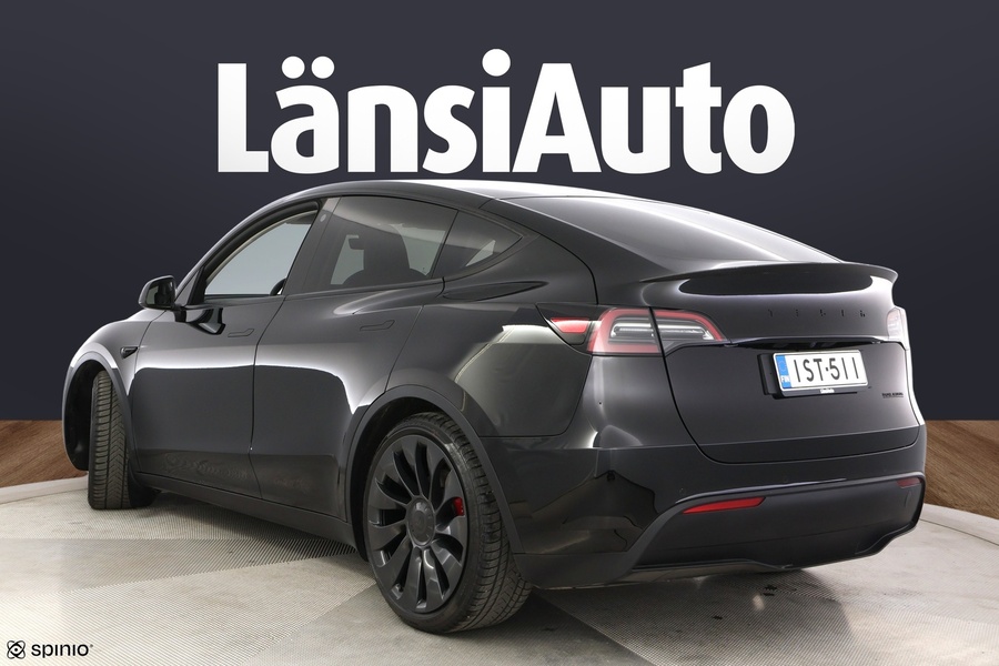 Tesla Model Y vaihtoauto
