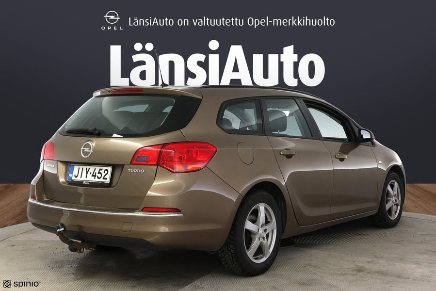 Opel Astra vaihtoauto