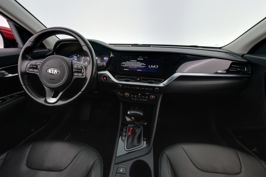 Kia Niro plug-in vaihtoauto