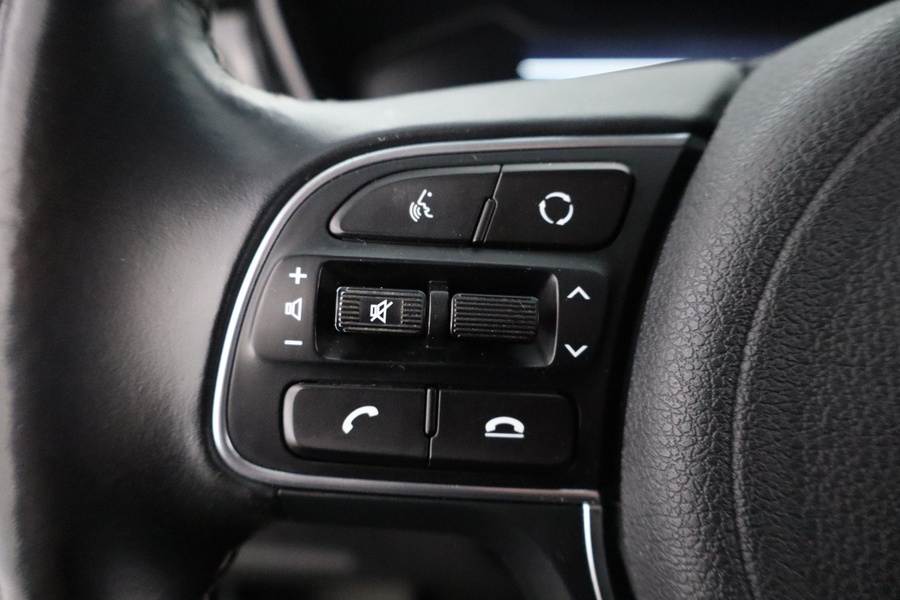 Kia Niro plug-in vaihtoauto