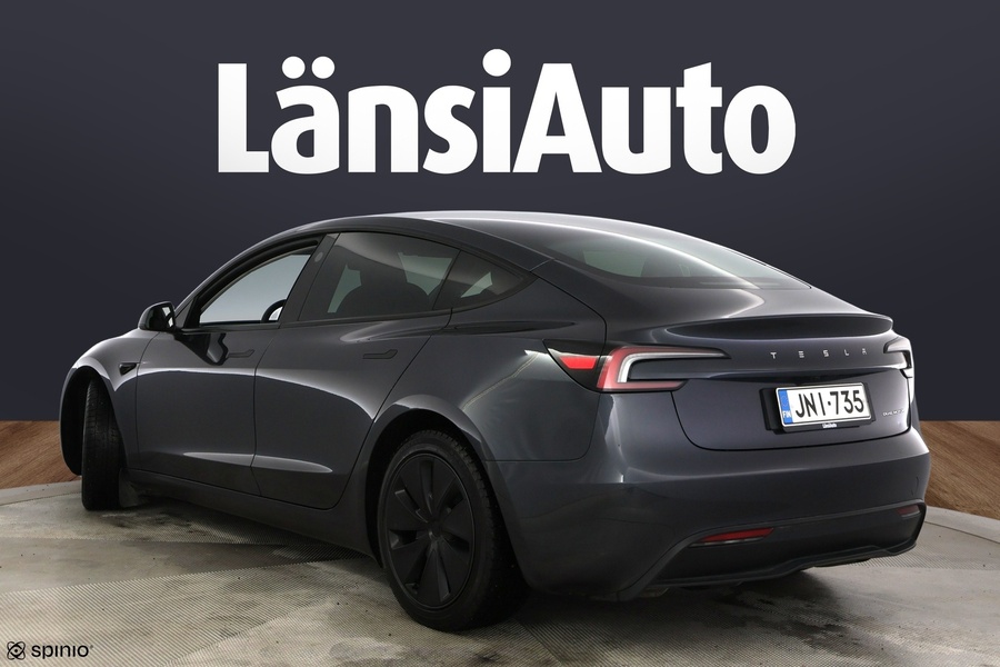 Tesla Model 3 vaihtoauto