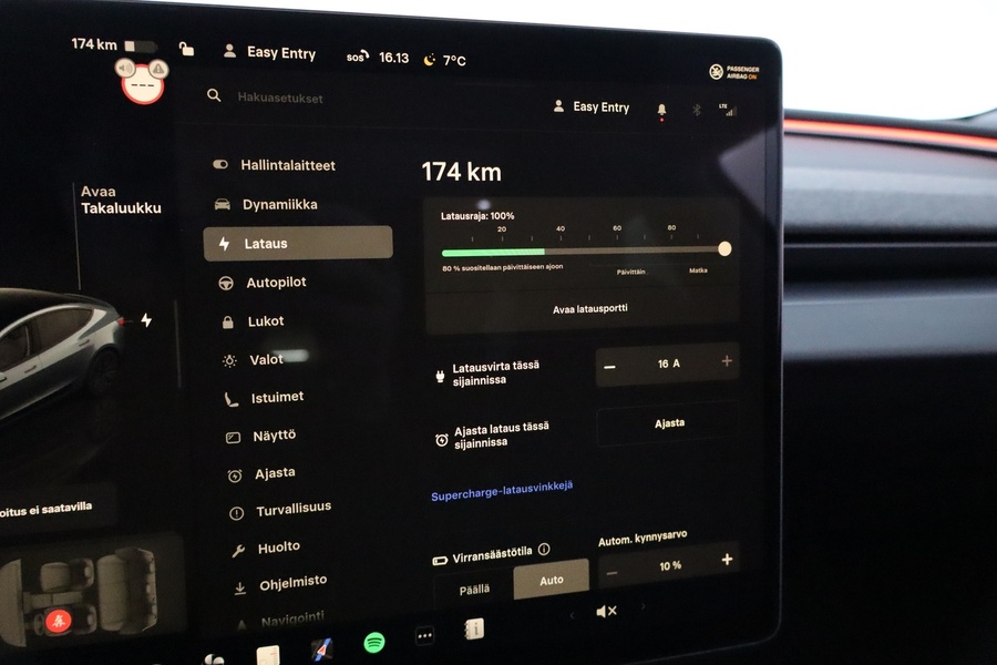 Tesla Model 3 vaihtoauto