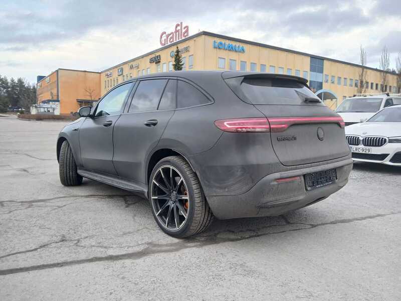Mercedes-Benz EQC vaihtoauto