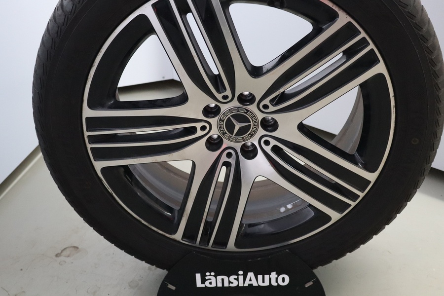 Mercedes-Benz EQC vaihtoauto