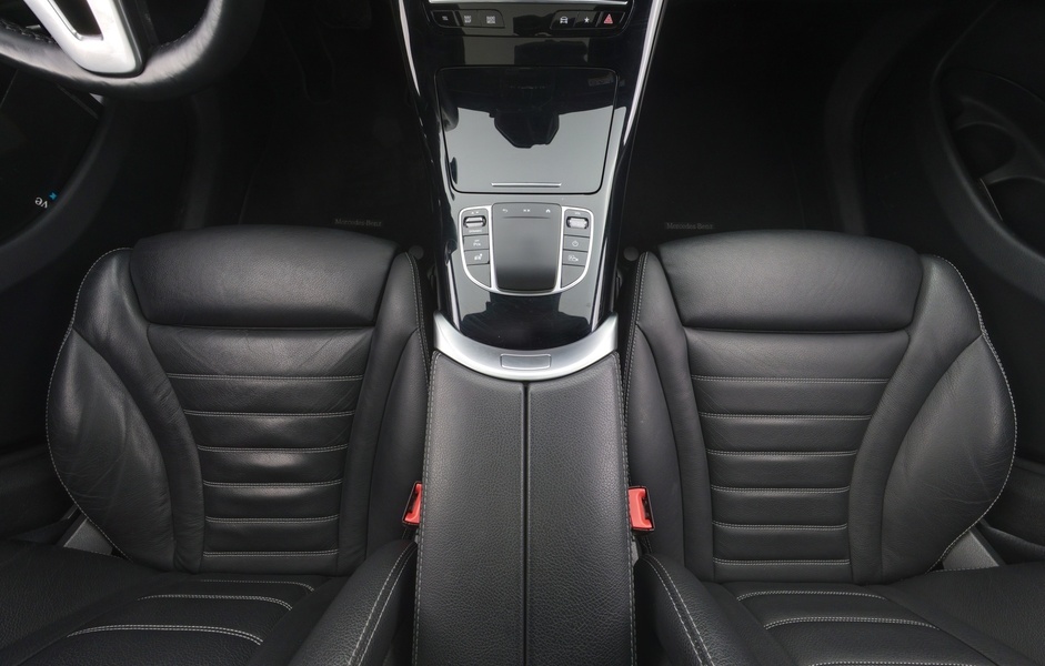 Mercedes-Benz EQC vaihtoauto