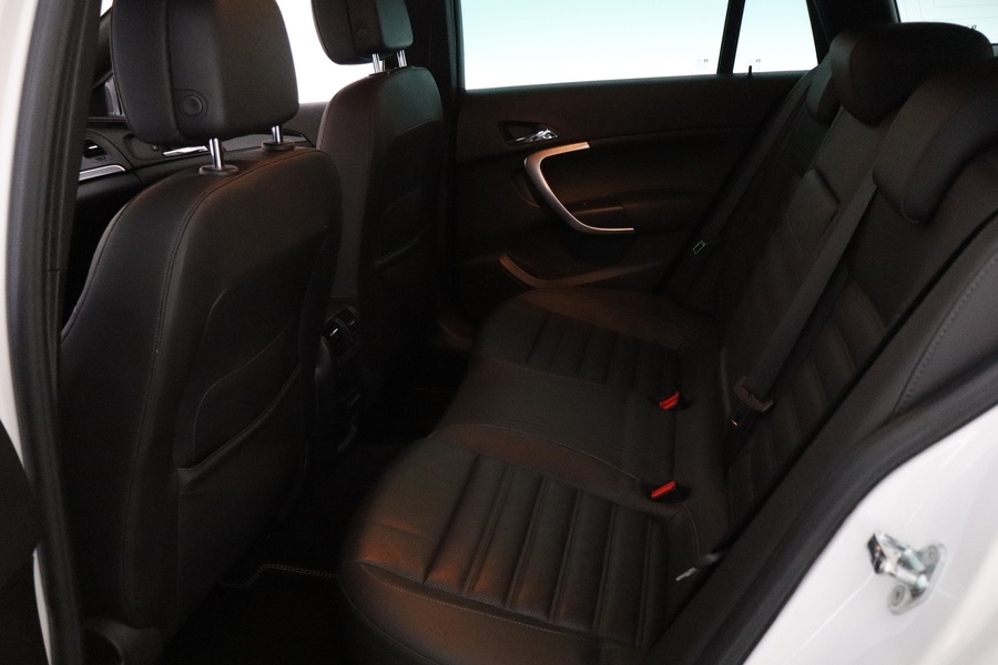Opel Insignia vaihtoauto