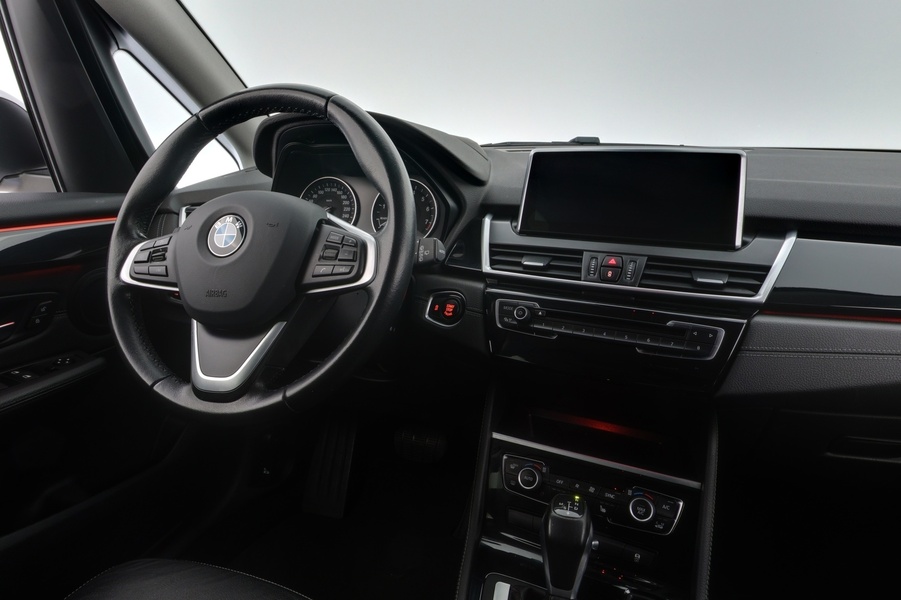 BMW 218 vaihtoauto
