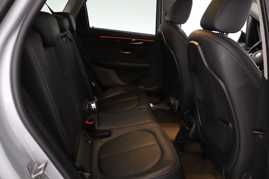 BMW 218 vaihtoauto