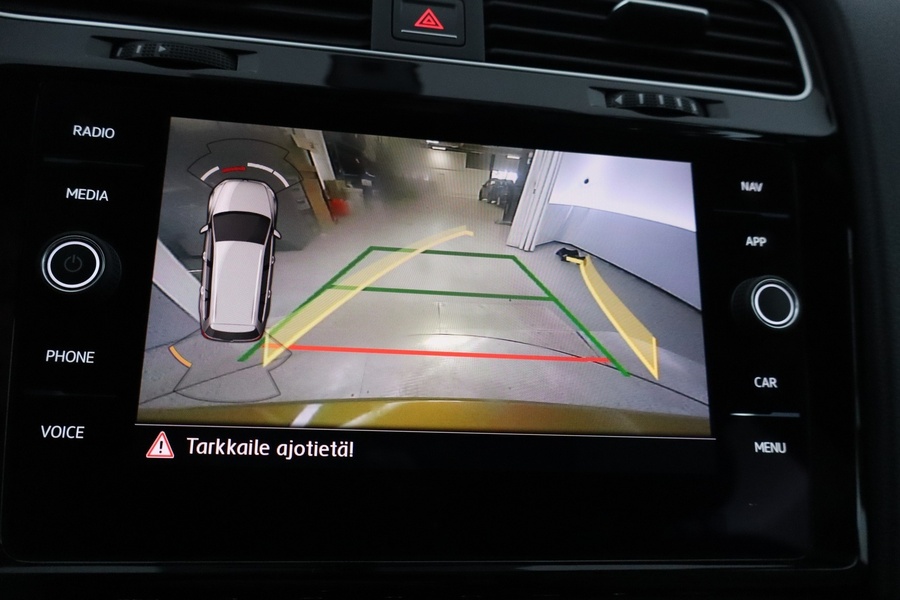 Volkswagen Golf vaihtoauto