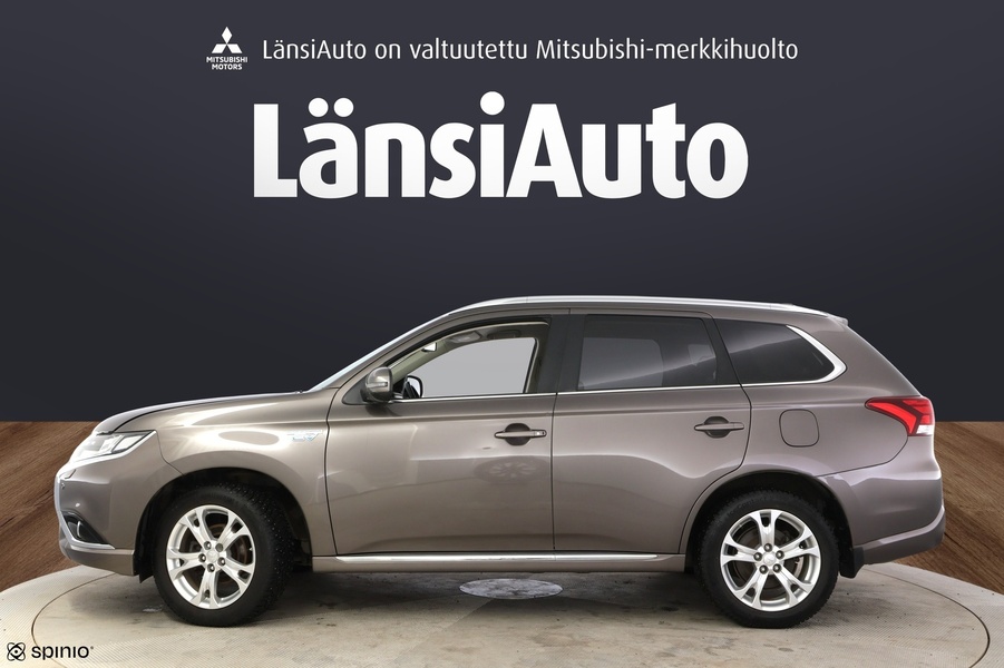 Mitsubishi Outlander PHEV vaihtoauto