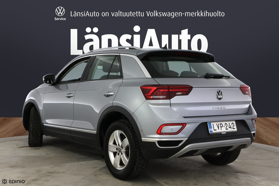 Volkswagen T-Roc vaihtoauto