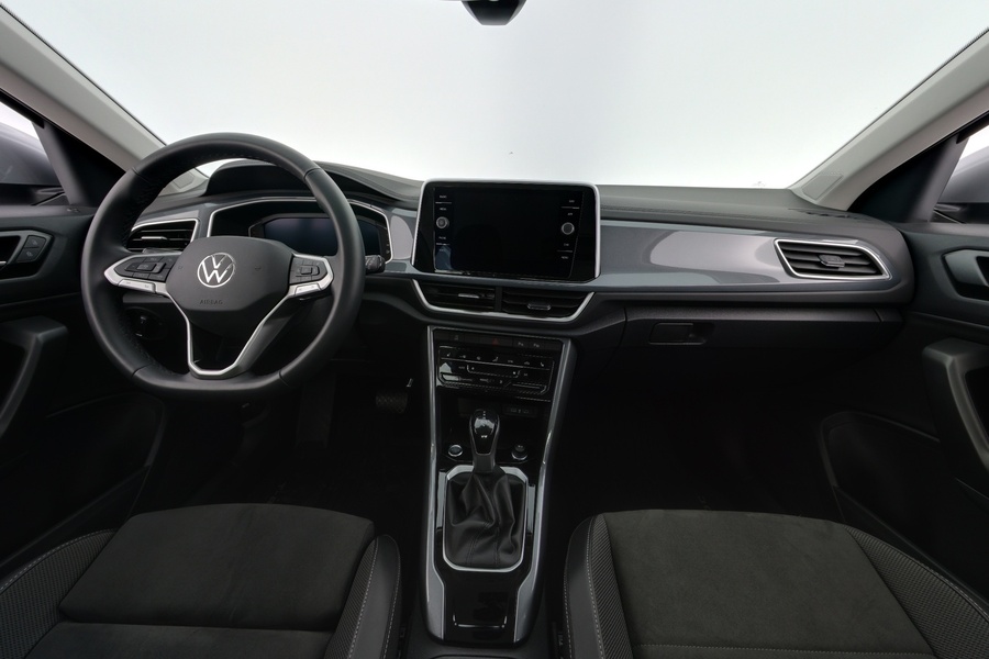 Volkswagen T-Roc vaihtoauto