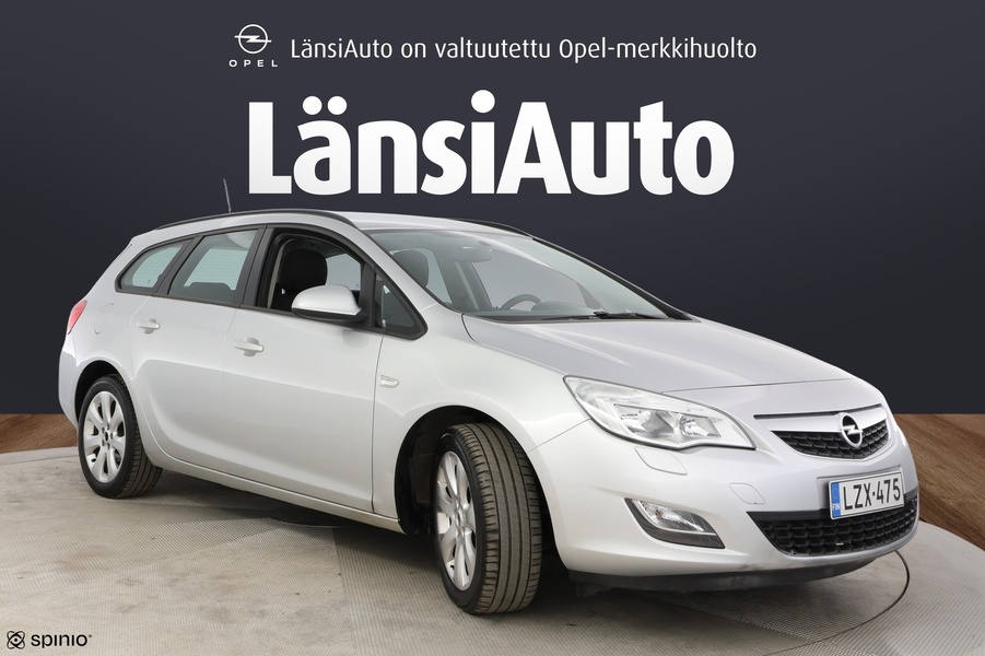 Opel Astra vaihtoauto