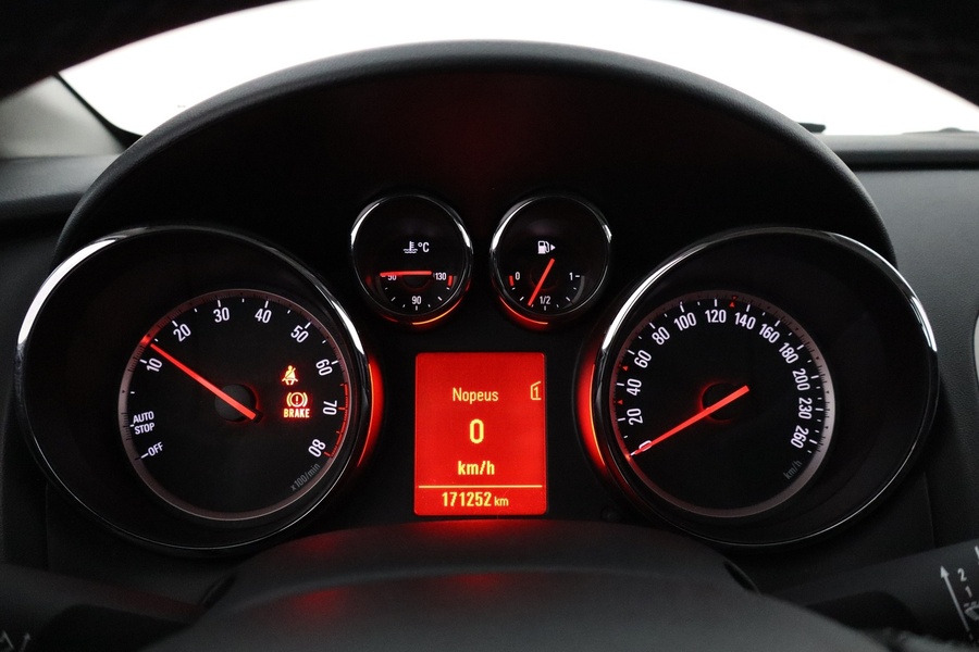 Opel Astra vaihtoauto