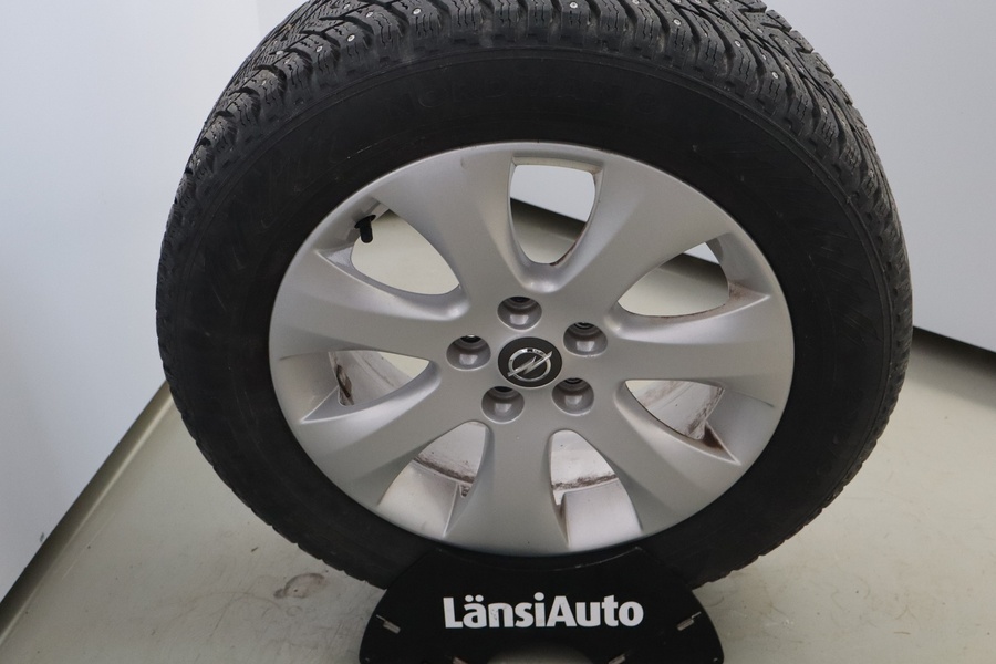 Opel Astra vaihtoauto