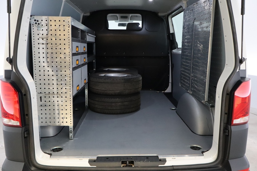 Volkswagen Transporter vaihtoauto