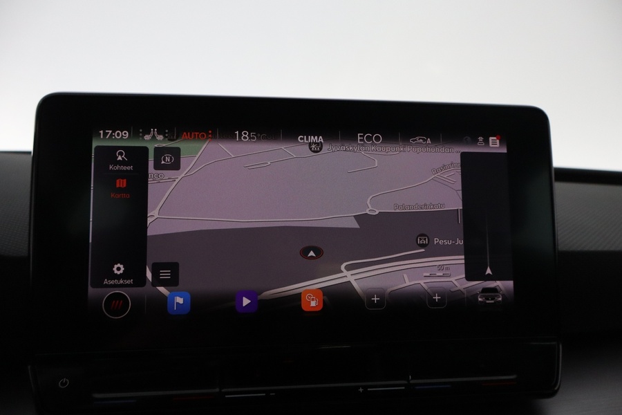 SEAT Leon Sportstourer vaihtoauto