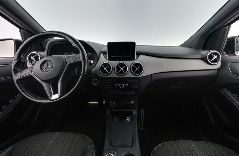 Mercedes-Benz B vaihtoauto