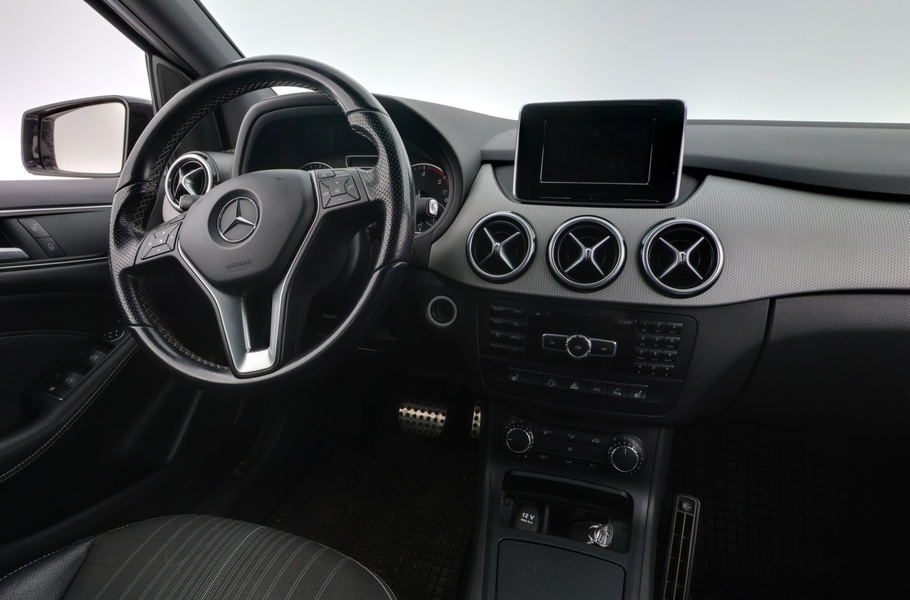 Mercedes-Benz B vaihtoauto