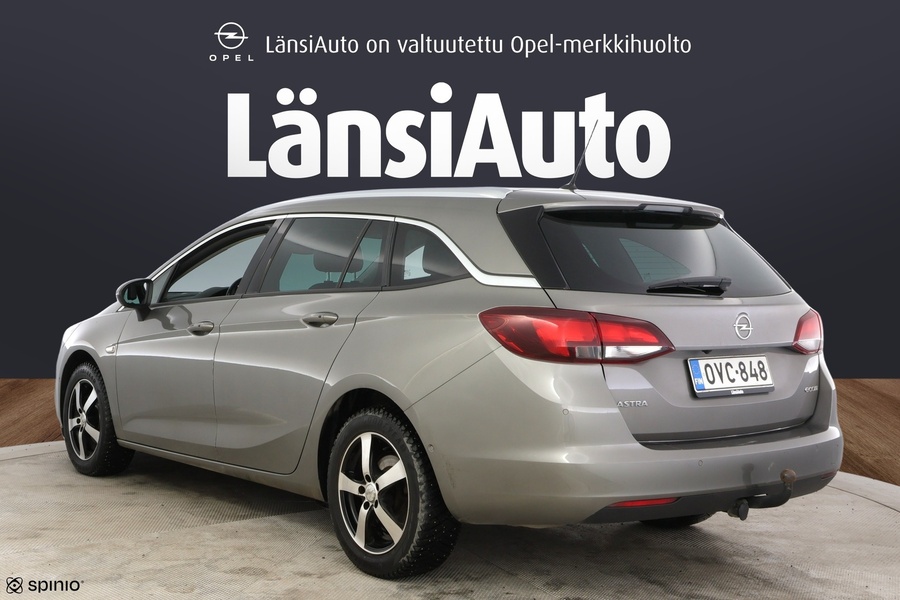 Opel Astra vaihtoauto