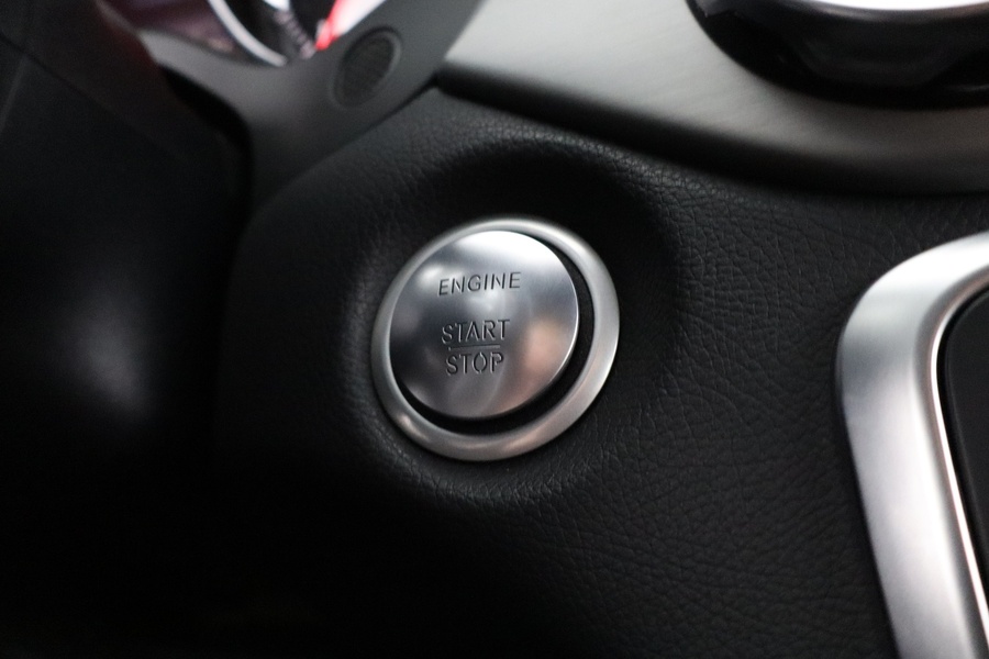 Mercedes-Benz GLA vaihtoauto