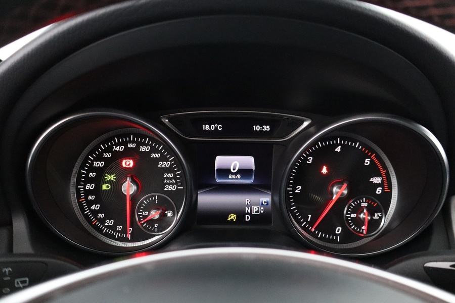 Mercedes-Benz GLA vaihtoauto