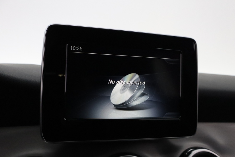 Mercedes-Benz GLA vaihtoauto