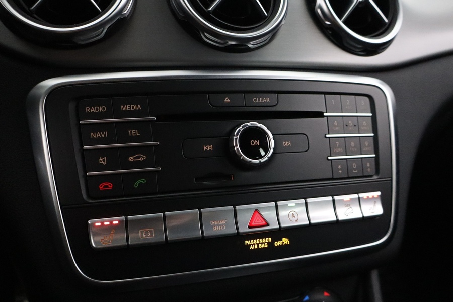 Mercedes-Benz GLA vaihtoauto