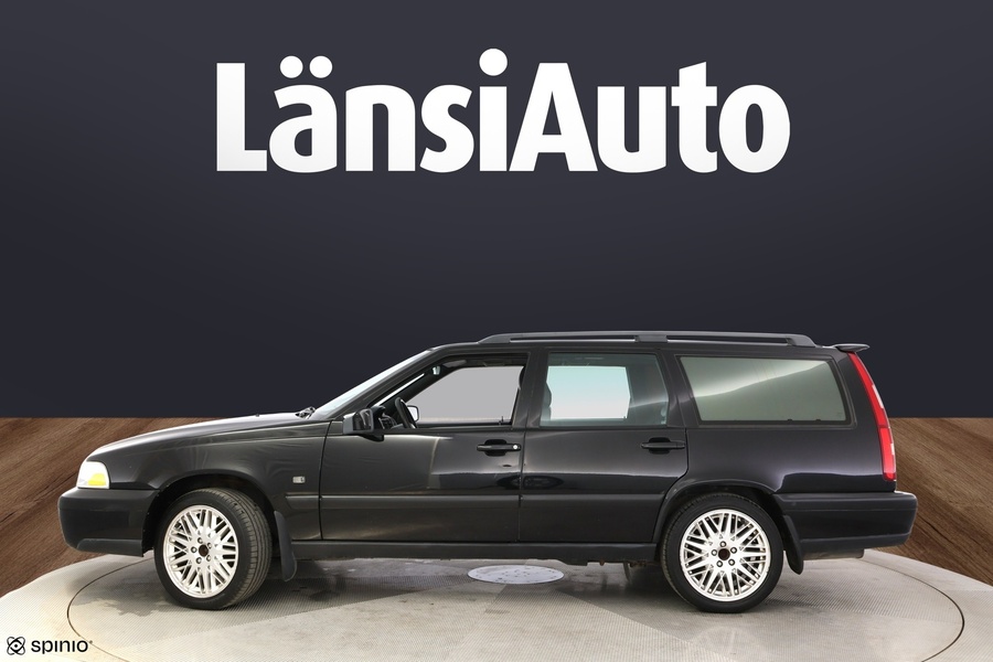 Volvo V70 vaihtoauto