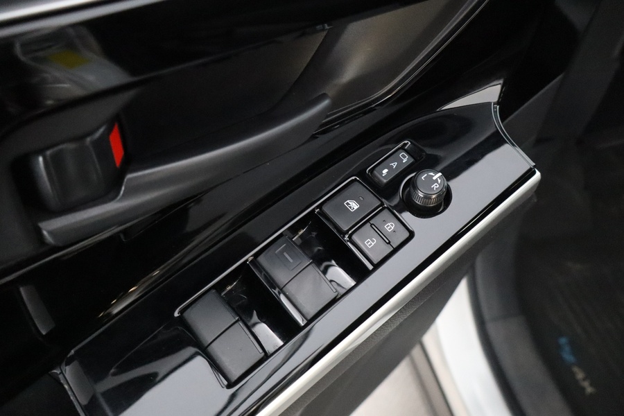 Toyota bZ4X vaihtoauto