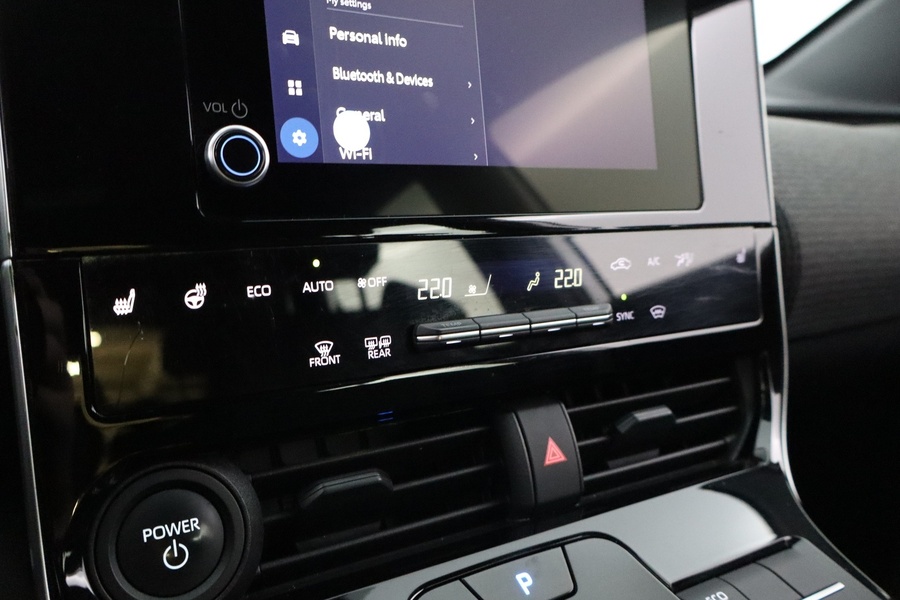 Toyota bZ4X vaihtoauto