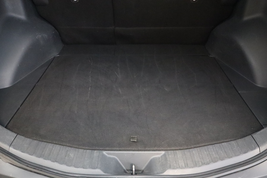 Toyota bZ4X vaihtoauto