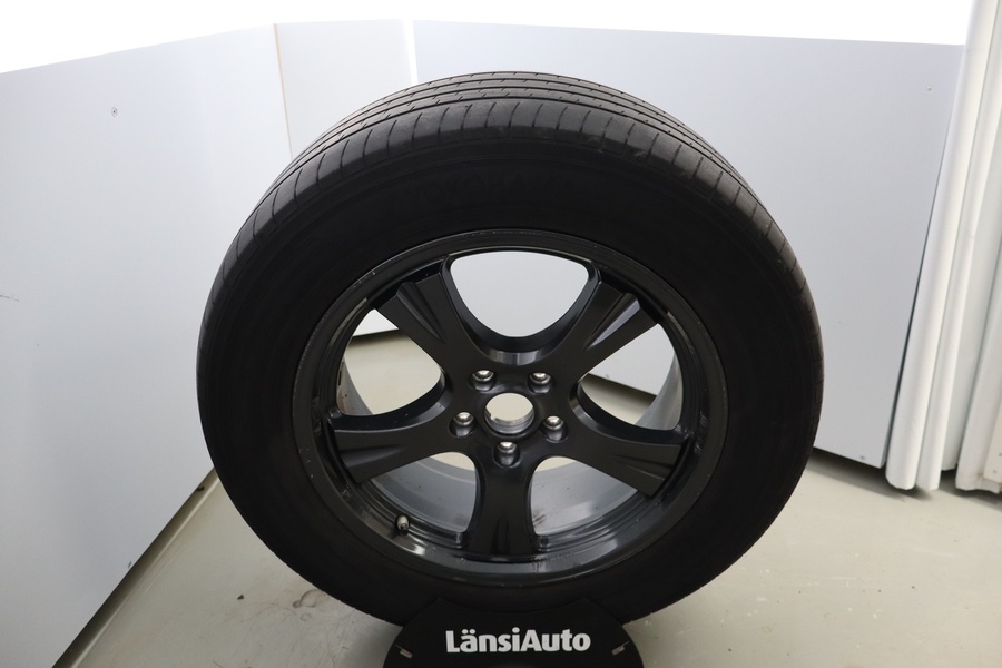 Toyota bZ4X vaihtoauto