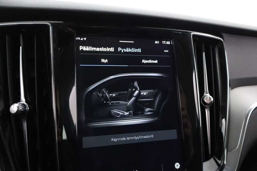 Volvo V60 vaihtoauto