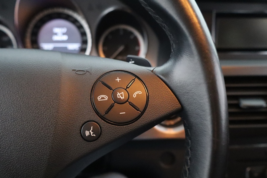 Mercedes-Benz GLK vaihtoauto