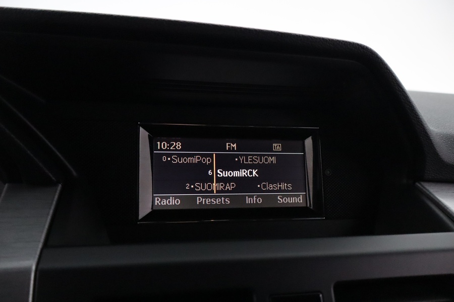 Mercedes-Benz GLK vaihtoauto