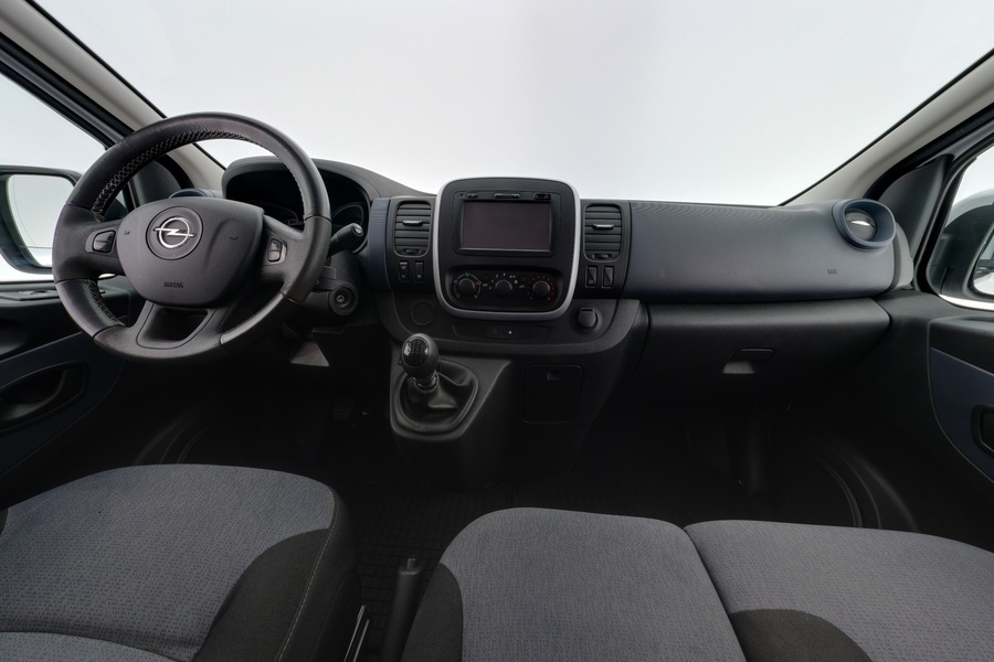 Opel Vivaro vaihtoauto