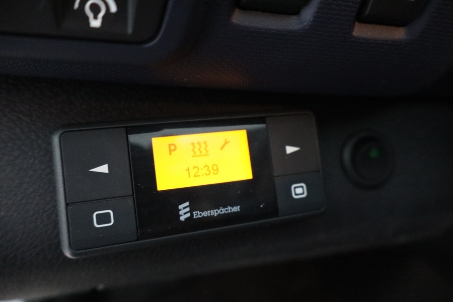 Opel Vivaro vaihtoauto