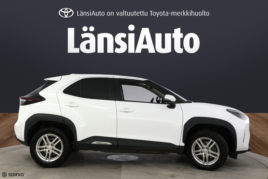 Toyota Yaris Cross vaihtoauto